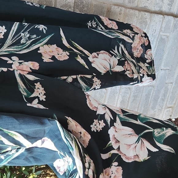 City Chic Jumpsuit Floral Womens Size 20 L Green Pink Flowers - Picture 2 of 13